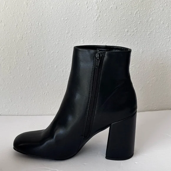 Madden Girl Black Black Square Toe Block Heel Ankle Boots Size 7M - Picture 6 of 12